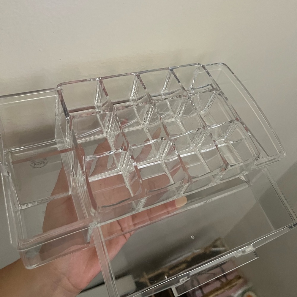 Makeup Organizer - Picture 5 of 5